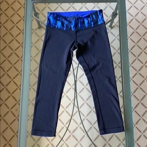 Lululemon Reversible Cropped Leggings
